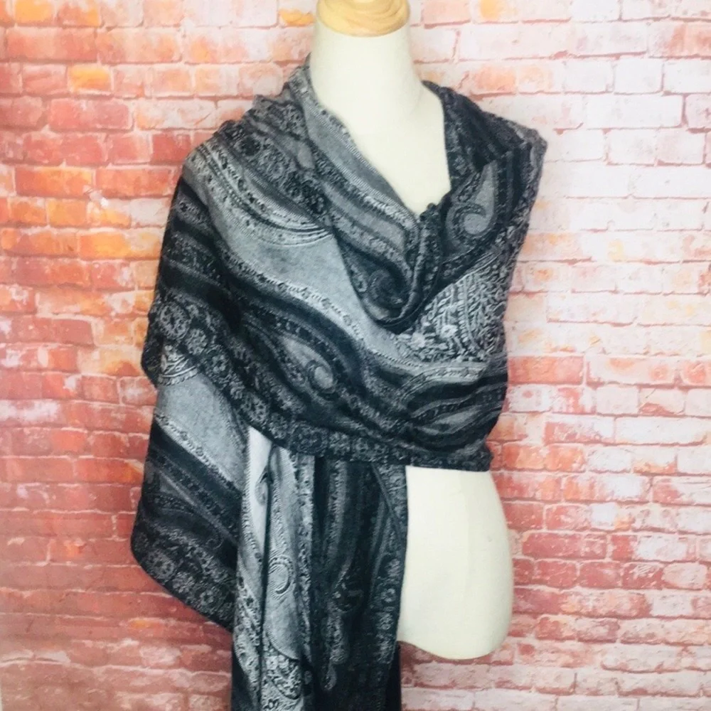 Elegant Black & Gray Paisley Wrap Scarf